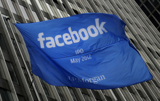 Facebook si quota in borsa IPO maggio 2012
